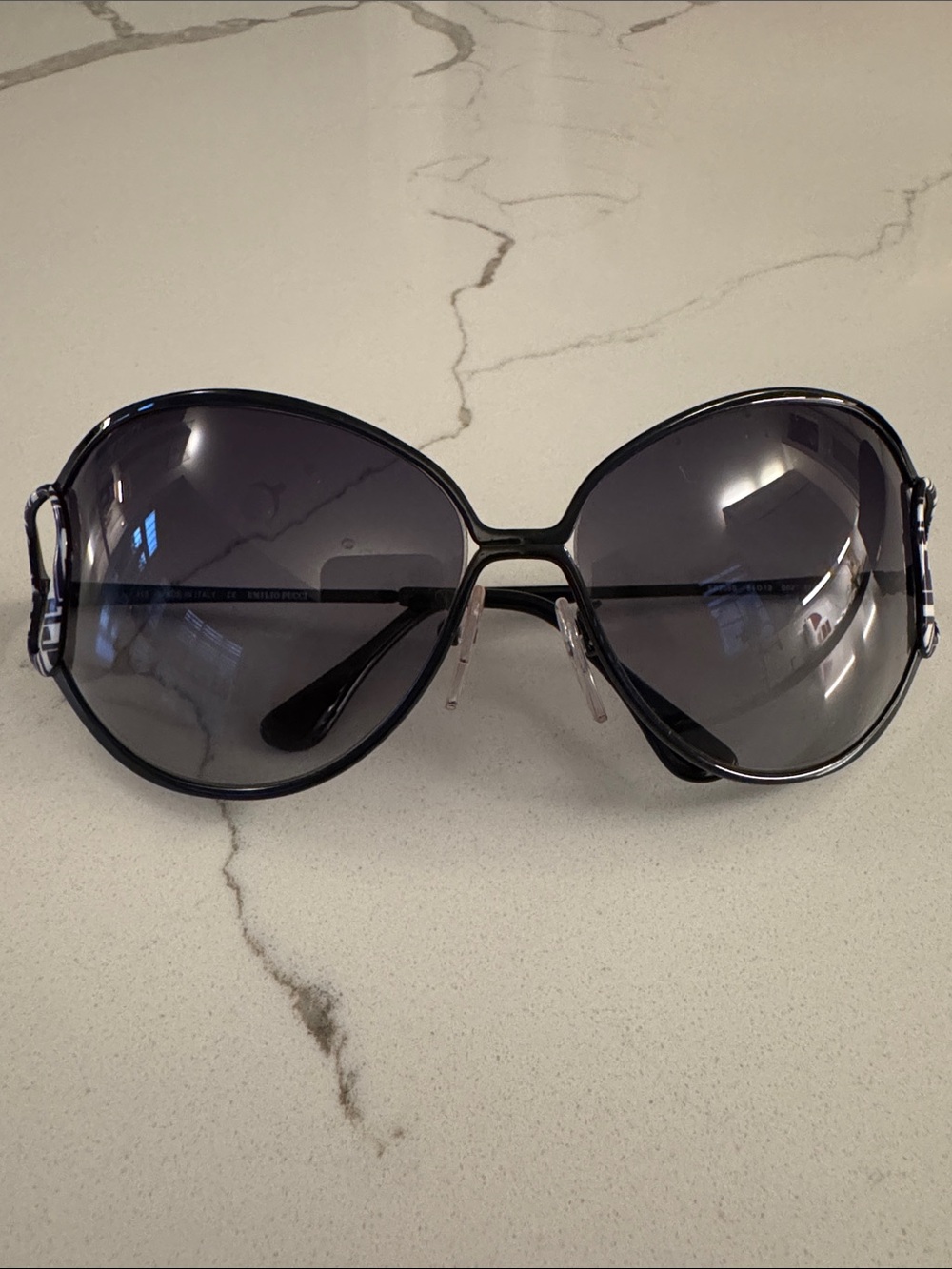 Emilio Pucci Black Gradient Oversized Wrap Sunglasses with Patterned Ring
